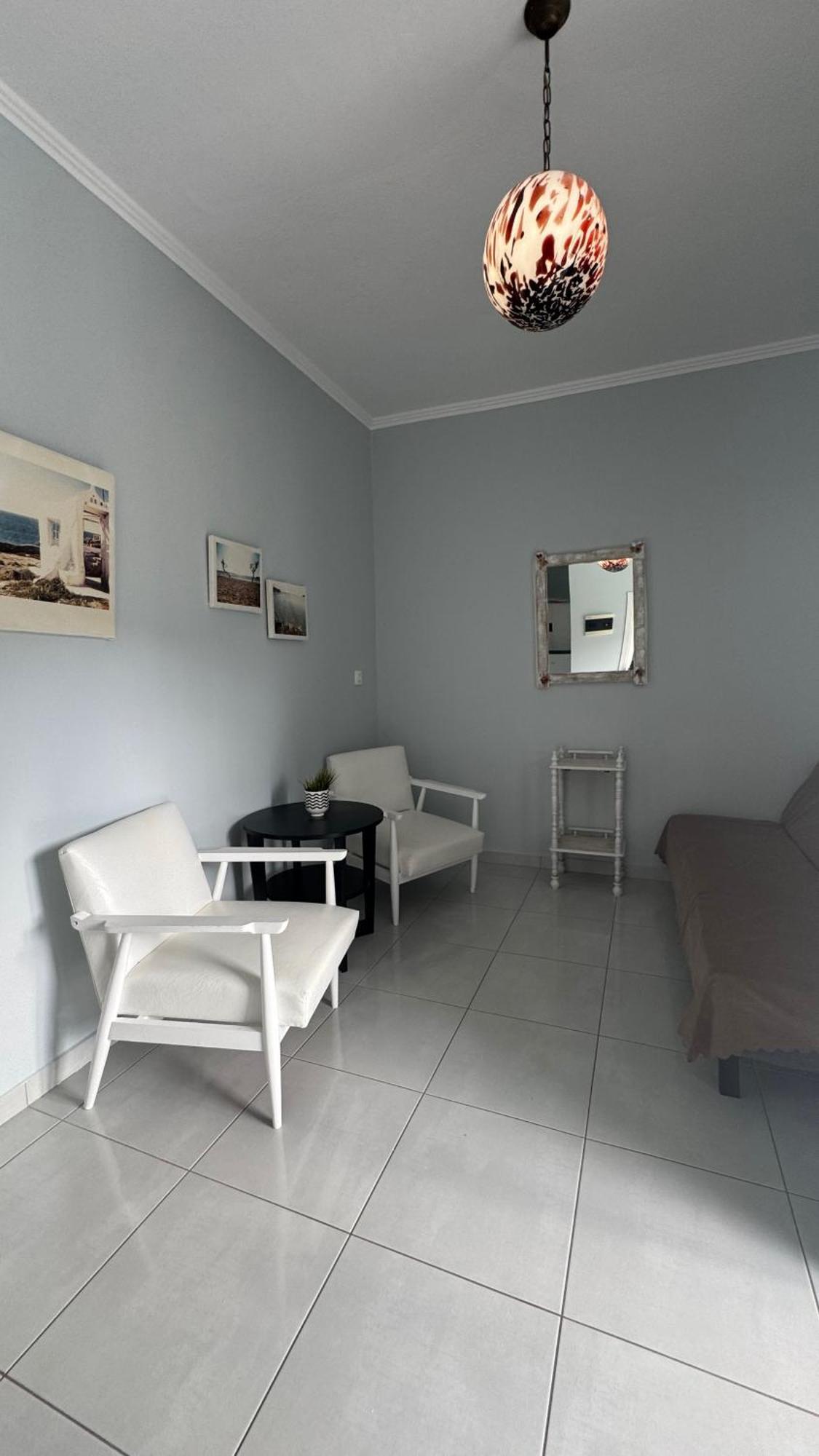 Diaporos Hotel